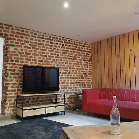 La Brise Malouine Au Bord De Avec Jardin Сasa de vacaciones *